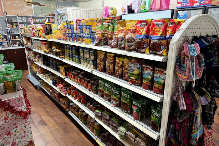 Productos y abarrotes latinos
